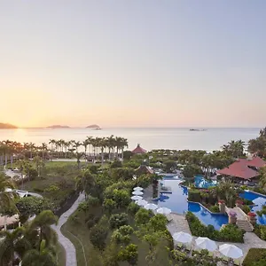 Marriott Yalong Bay & 5* Sanya